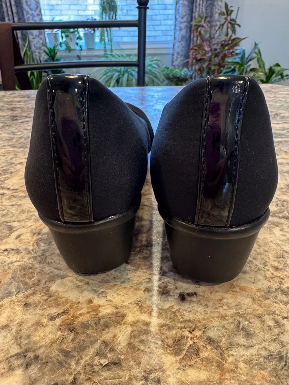 Black Ruched Rounded Toe Wedge Pumps